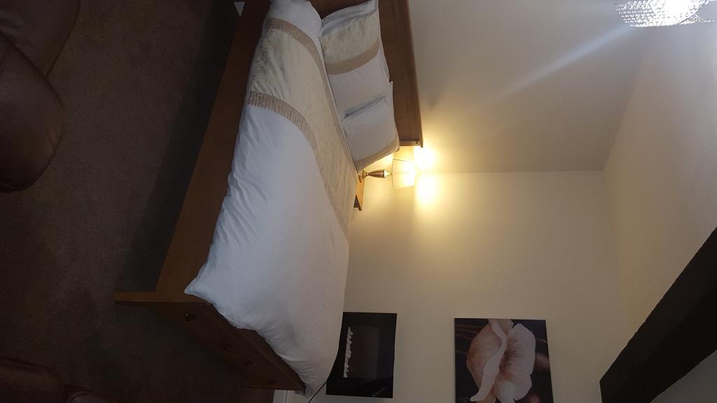 Roosecote Guest House Barrow-in-Furness Екстер'єр фото