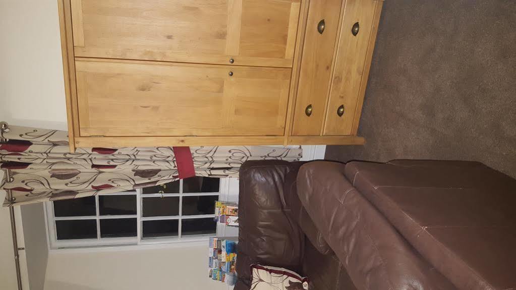 Roosecote Guest House Barrow-in-Furness Екстер'єр фото